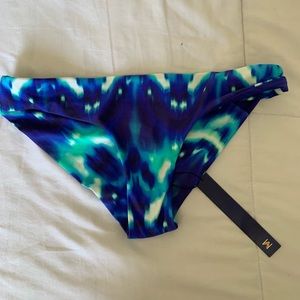 Mar by Vix Ikat bikini bottom